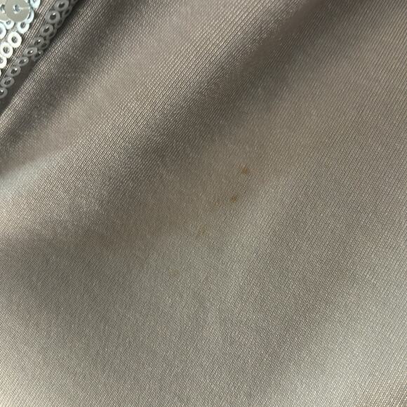 BEBE Silver Sequin Textured Halter Open Cutout Back Top Dress Cocktail FLAW - Picture 11 of 11